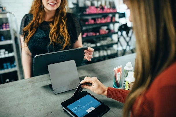Image of customer/employee interaction